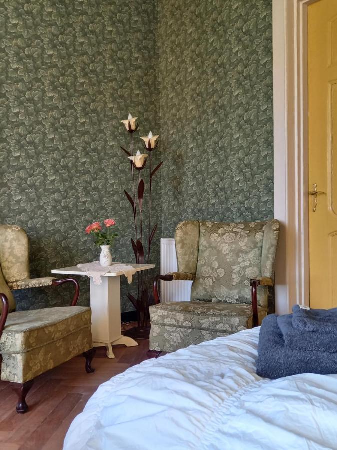 B&B Villa De Beuk สตัดส์คานาล ภายนอก รูปภาพ